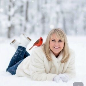 Meet your Posher, Anita